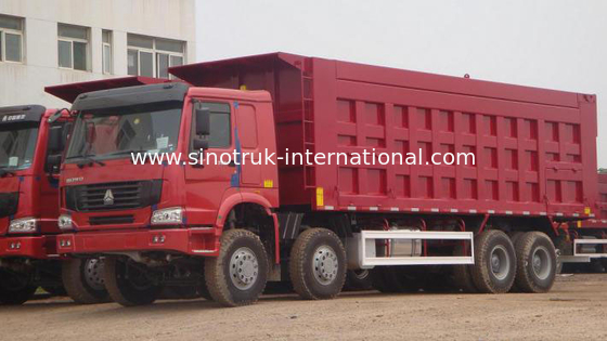 Тележка сброса 371HP Tipper SINOTRUK HOWO 8X4 LHD 31tons 20-30CBM ZZ3317N3867W