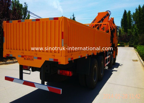 Тележка SINOTRUK установила оборудование кранов 12 тонны XCMG для поднимать 6X4 290HP