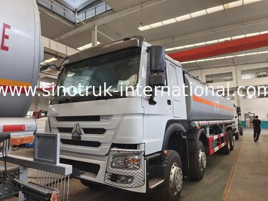 Тележка масляного бака 8X4 высокой эффективности LHD Euro2 400HP 31000KG
