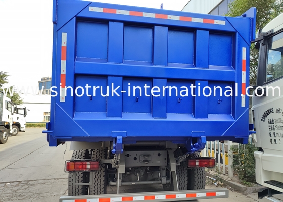 SINOTRUCK HOWO RHD 6×4 с подъемником на 40 тонн 10 колес