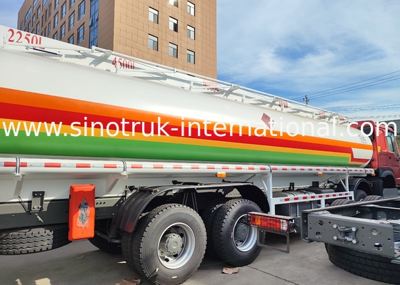 SINOTRUK HOWO Красный 380 л.с. 8×4 12 колес высокомощный нефтяной танк