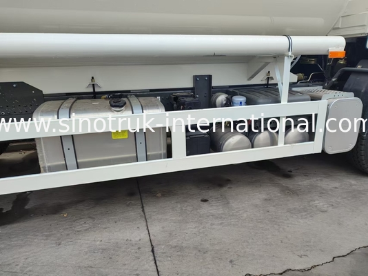 HOWO 25CBM 6*4 Нефтяной танк грузовик 380 л.с. Сильная лошадиная сила Белый