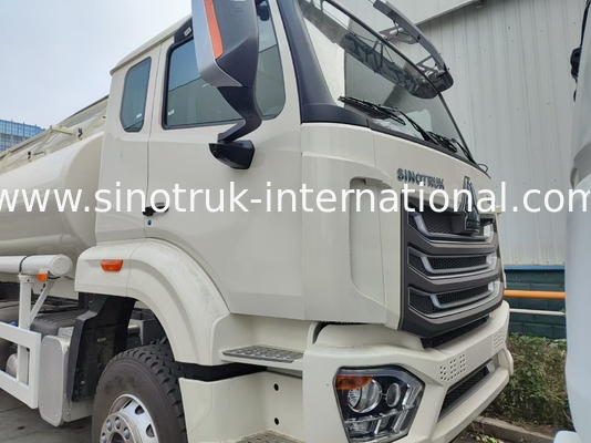 HOWO 25CBM 6*4 Нефтяной танк грузовик 380 л.с. Сильная лошадиная сила Белый