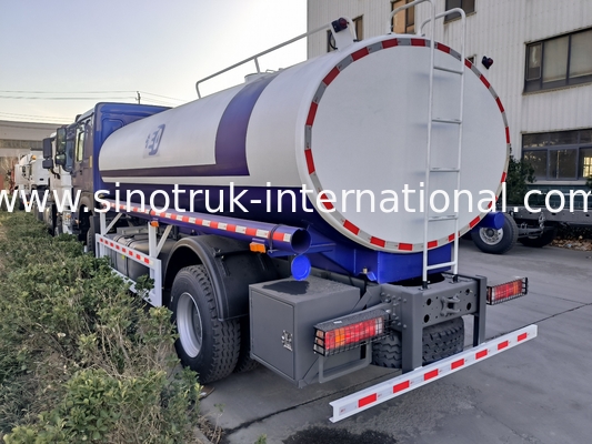 SINOTRUK HOWO Водосборный грузовик 4х2 RHD 300HP 10CBM для устойчивой транспортировки воды