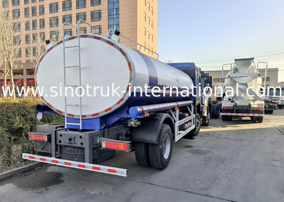 SINOTRUK HOWO Водосборный грузовик 4х2 RHD 300HP 10CBM для устойчивой транспортировки воды