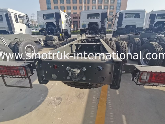 SINOTRUK HOHAN Howo Tipper Dump Truck Шасси Weichai Двигатель 6 × 4 LHD ZZ3257V384JB1 Модель