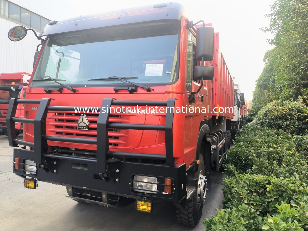 Sinotruk Howo Tipper Dump Truck 6 × 4 Lhd 10 колес Призрачное лицо Бампер Горные шины