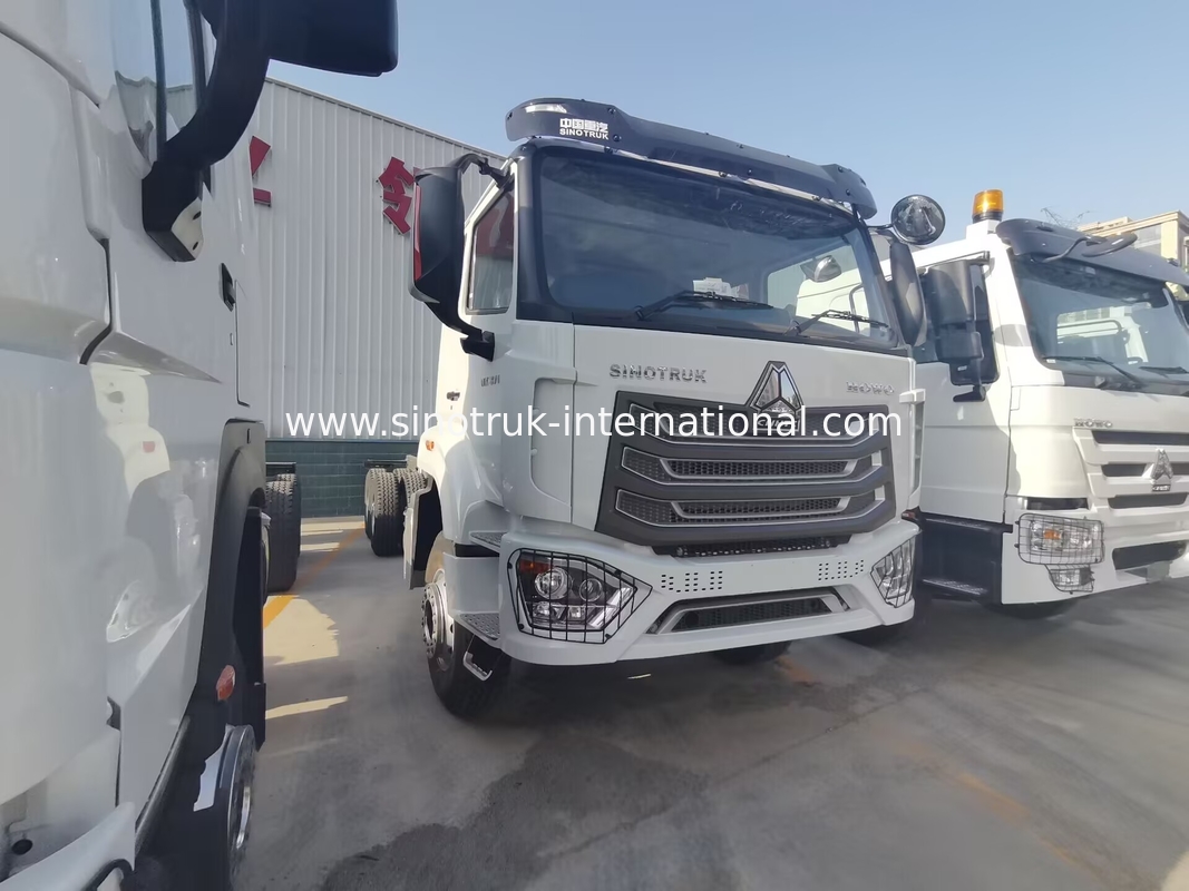 SINOTRUK HOHAN Howo Tipper Dump Truck Шасси Weichai Двигатель 6 × 4 LHD ZZ3257V384JB1 Модель