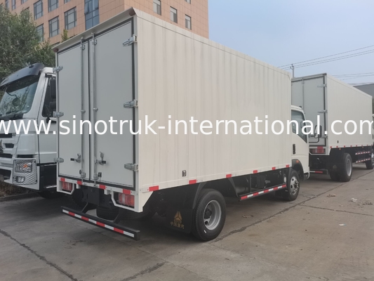 SINOTRUK HOWO Профессиональные легкие грузовики низкий уровень шума для строительного бизнеса RHD